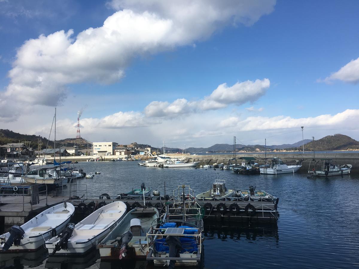 Naoshima Backpackers Guesthouse Bagian luar foto