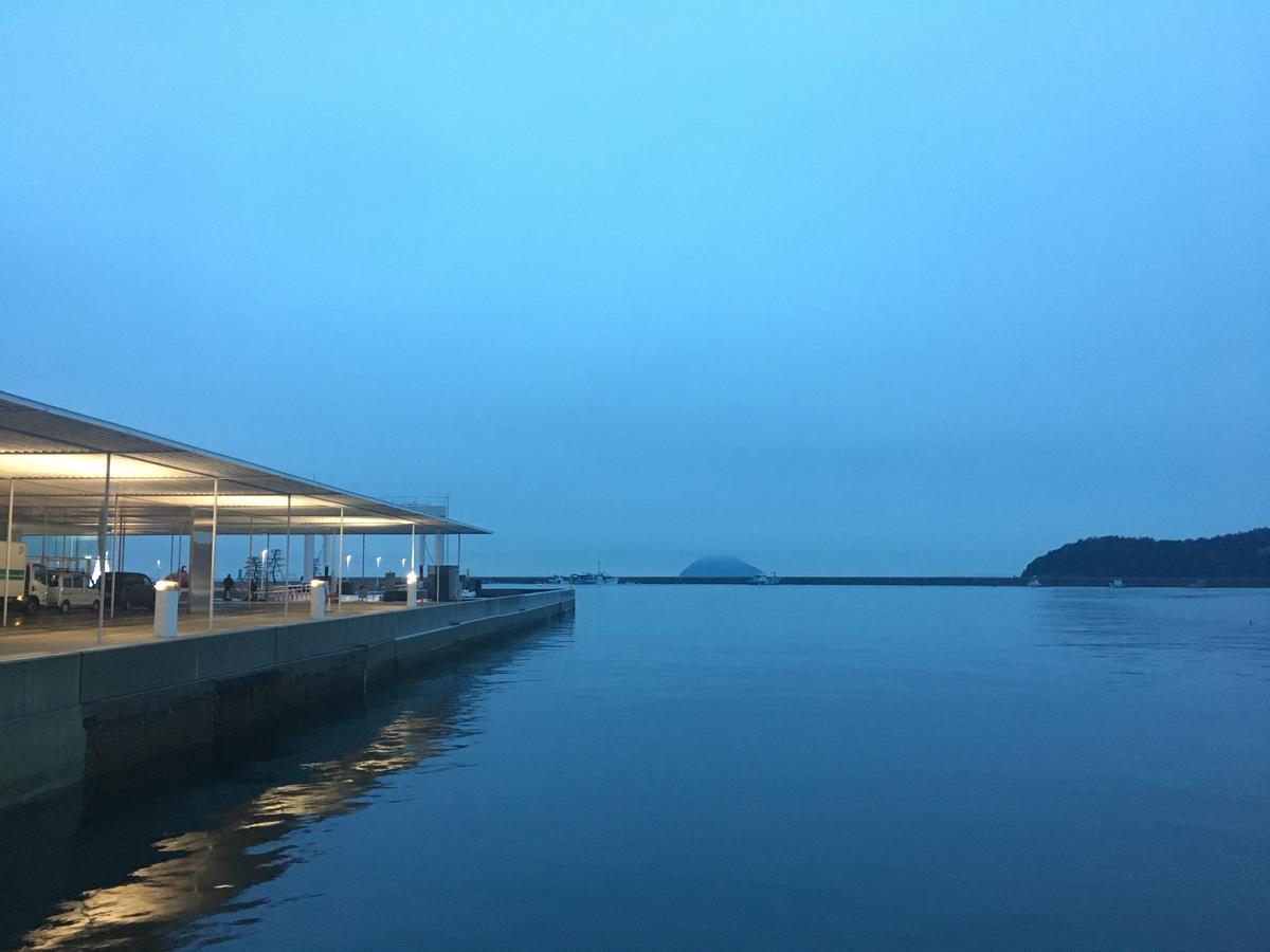 Naoshima Backpackers Guesthouse Bagian luar foto