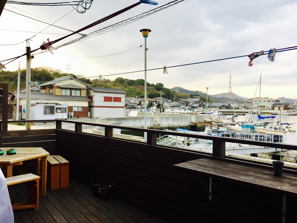 Naoshima Backpackers Guesthouse Bagian luar foto